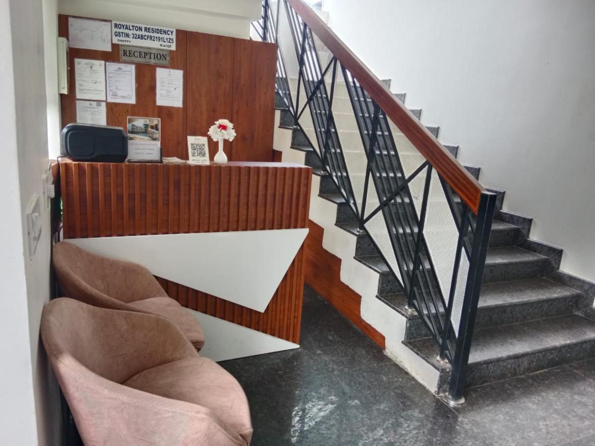 Royalton Residency Hotel Mundakāyam Exterior foto